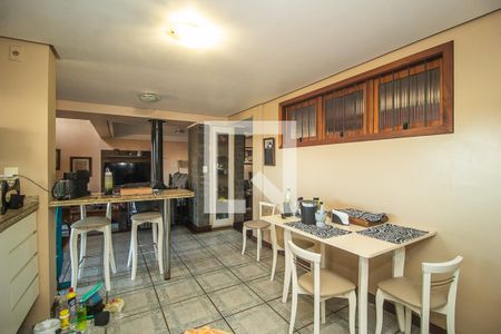 Casa à venda com 300m², 4 quartos e 2 vagasCozinha