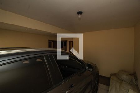 Casa à venda com 300m², 4 quartos e 2 vagasGaragem