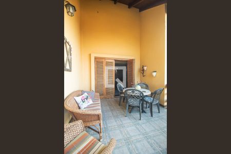 Casa à venda com 300m², 4 quartos e 2 vagasVaranda