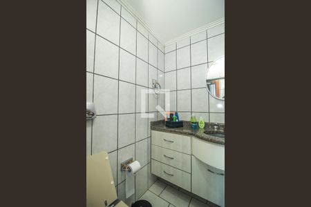 Casa à venda com 300m², 4 quartos e 2 vagasBanheiro