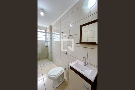 Banheiro de apartamento para alugar com 1 quarto, 45m² em Aclimação, São Paulo