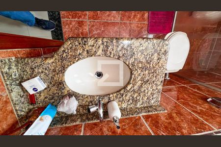 Casa à venda com 225m², 5 quartos e 3 vagasBanheiro