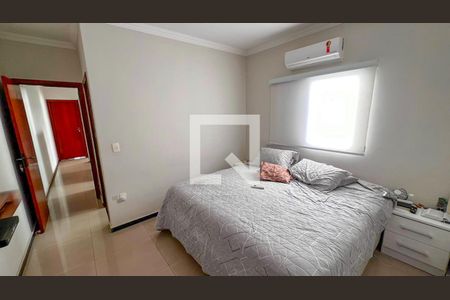 Quarto 1 de casa à venda com 5 quartos, 225m² em Santa Amelia, Belo Horizonte