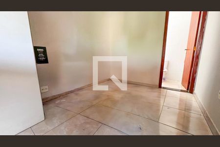 Casa à venda com 225m², 5 quartos e 3 vagasQuarto 3