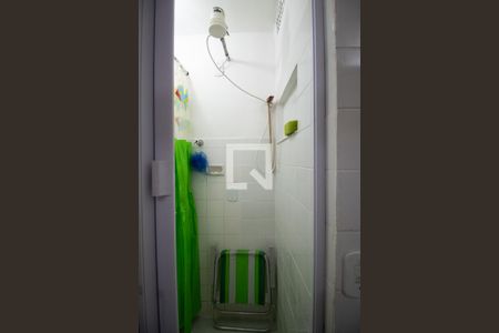 Apartamento à venda com 60m², 1 quarto e sem vagaBanheiro da Área de serviço