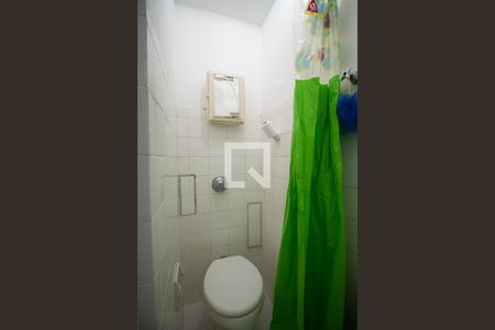 Apartamento à venda com 60m², 1 quarto e sem vagaBanheiro da Área de serviço