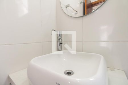 Casa de condomínio à venda com 100m², 3 quartos e 1 vaga Casa de condomínio à venda com 100m², 3 quartos e 1 vagaBanheiro Suíte