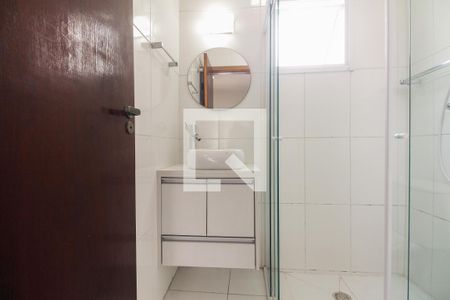 Casa de condomínio à venda com 100m², 3 quartos e 1 vaga Casa de condomínio à venda com 100m², 3 quartos e 1 vagaBanheiro Suíte