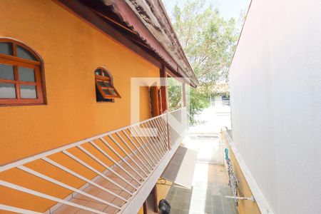 Casa à venda com 152m², 3 quartos e 5 vagas Casa à venda com 152m², 3 quartos e 5 vagasVaranda Quarto 2