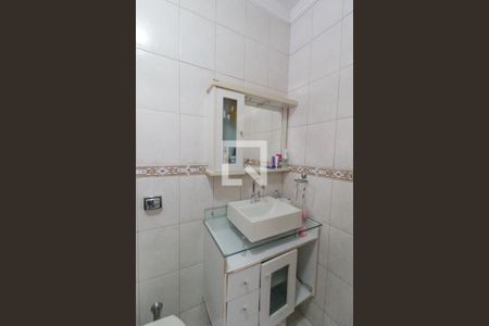 Casa à venda com 152m², 3 quartos e 5 vagas Casa à venda com 152m², 3 quartos e 5 vagasBanheiro suíte