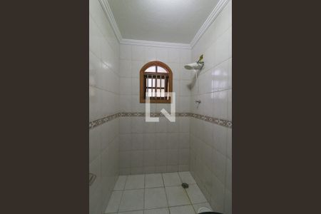 Casa à venda com 152m², 3 quartos e 5 vagas Casa à venda com 152m², 3 quartos e 5 vagasBanheiro 1