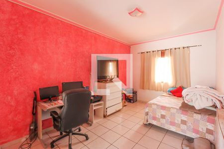 Casa à venda com 152m², 3 quartos e 5 vagas Casa à venda com 152m², 3 quartos e 5 vagasQuarto 2