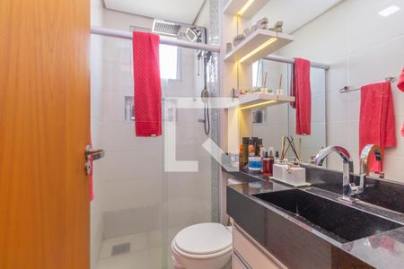 Banheiro  de apartamento à venda com 2 quartos, 110m² em Santa Cruz, Belo Horizonte