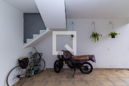 Casa de condomínio para alugar com 103m², 2 quartos e 2 vagas Casa de condomínio para alugar com 103m², 2 quartos e 2 vagasGaragem