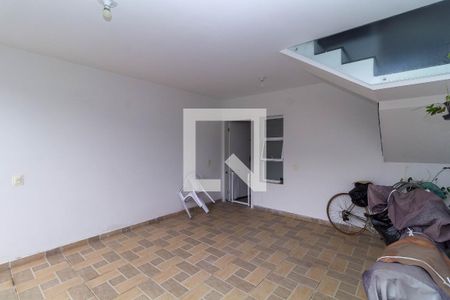 Casa de condomínio para alugar com 103m², 2 quartos e 2 vagas Casa de condomínio para alugar com 103m², 2 quartos e 2 vagasGaragem