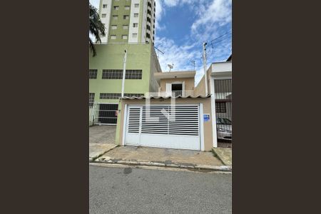 Casa à venda com 150m², 3 quartos e 2 vagasFachada