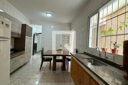 Casa à venda com 150m², 3 quartos e 2 vagasCozinha