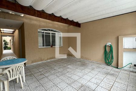 Casa à venda com 150m², 3 quartos e 2 vagasGaragem