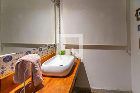 Casa à venda com 231m², 3 quartos e 3 vagas Casa à venda com 231m², 3 quartos e 3 vagasLavabo