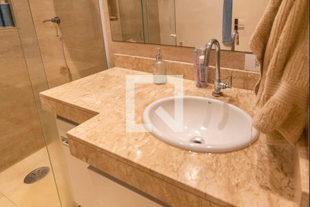 Casa à venda com 231m², 3 quartos e 3 vagas Casa à venda com 231m², 3 quartos e 3 vagasBanheiro do Quarto 3