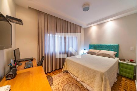 Casa à venda com 231m², 3 quartos e 3 vagas Casa à venda com 231m², 3 quartos e 3 vagasQuarto 3