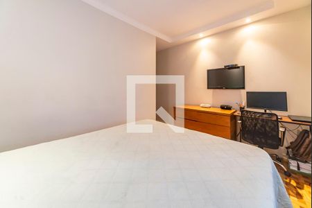 Casa à venda com 231m², 3 quartos e 3 vagas Casa à venda com 231m², 3 quartos e 3 vagasQuarto 3