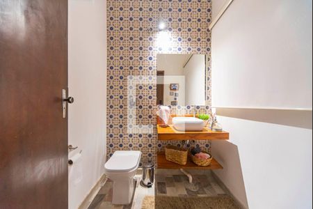 Casa à venda com 231m², 3 quartos e 3 vagas Casa à venda com 231m², 3 quartos e 3 vagasLavabo