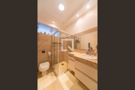 Casa à venda com 231m², 3 quartos e 3 vagas Casa à venda com 231m², 3 quartos e 3 vagasBanheiro do Quarto 3