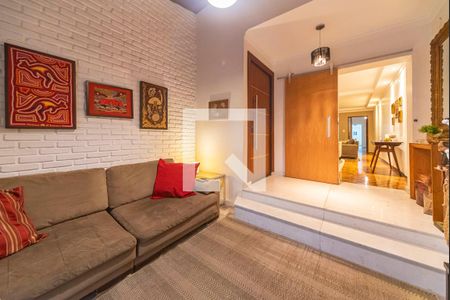 Sala de TV de casa à venda com 3 quartos, 231m² em Vila Valparaíso, Santo André