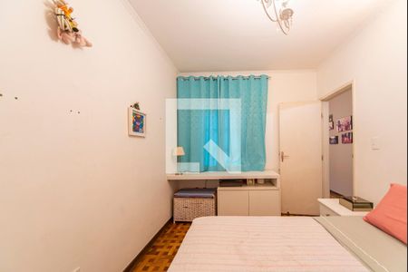 Casa à venda com 231m², 3 quartos e 3 vagas Casa à venda com 231m², 3 quartos e 3 vagasQuarto 2