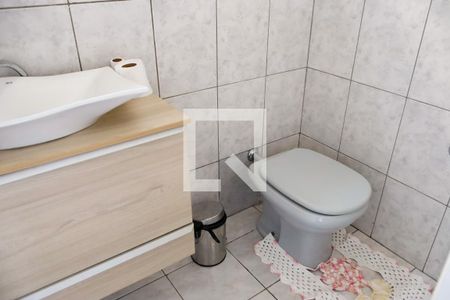 Casa à venda com 210m², 4 quartos e 2 vagasLavabo