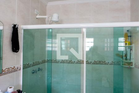 Casa à venda com 210m², 4 quartos e 2 vagasBanheiro da Suíte