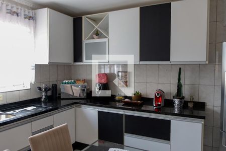 Casa à venda com 210m², 4 quartos e 2 vagasCozinha