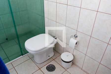 Casa à venda com 210m², 4 quartos e 2 vagasBanheiro