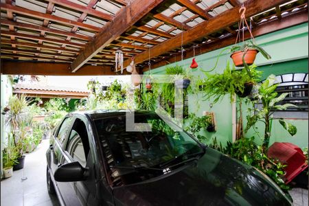 Casa à venda com 150m², 2 quartos e 2 vagas Casa à venda com 150m², 2 quartos e 2 vagasÁrea externa