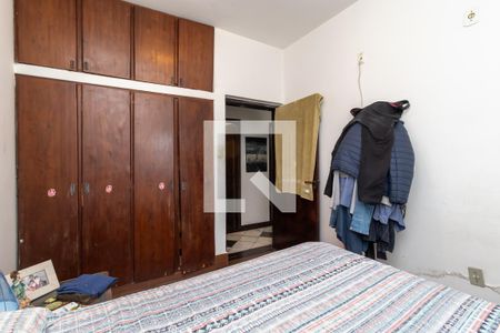 Casa à venda com 200m², 4 quartos e 4 vagasQuarto 3