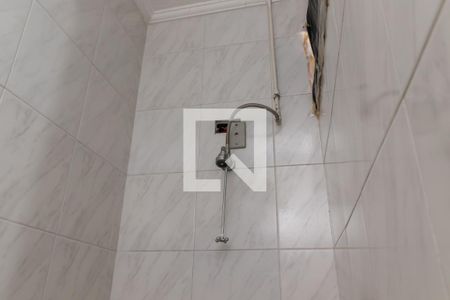 Casa à venda com 200m², 4 quartos e 4 vagasBanheiro 2