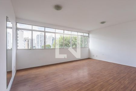Sala de apartamento à venda com 3 quartos, 109m² em Cerqueira César, São Paulo