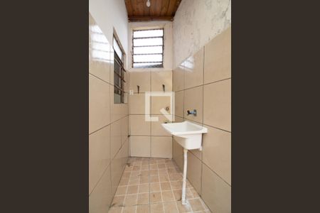 Casa à venda com 60m², 1 quarto e sem vagaÁrea de serviço