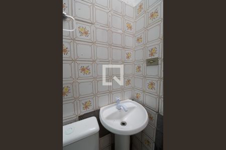 Casa à venda com 60m², 1 quarto e sem vagaBanheiro