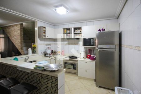 Cozinha de casa para alugar com 2 quartos, 189m² em Jardim Soares, São Paulo