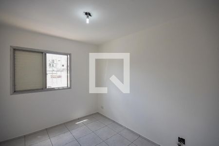 Quarto 2 de apartamento à venda com 3 quartos, 77m² em Parque Pinheiros, Taboão da Serra