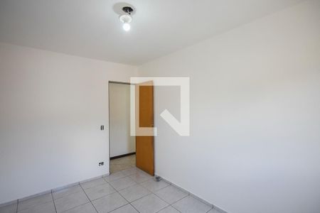 Quarto 1 de apartamento à venda com 3 quartos, 77m² em Parque Pinheiros, Taboão da Serra
