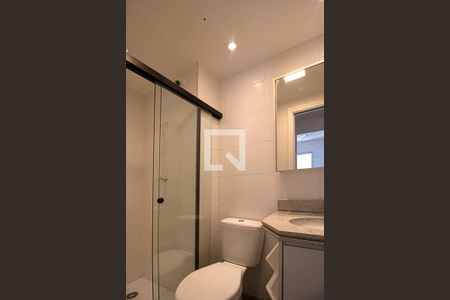 Apartamento para alugar com 40m², 2 quartos e 1 vaga Apartamento para alugar com 40m², 2 quartos e 1 vagaBanheiro social
