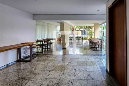 Apartamento à venda com 125m², 4 quartos e 3 vagasÁrea comum 