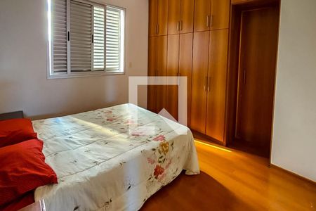 Apartamento à venda com 125m², 4 quartos e 3 vagasQuarto