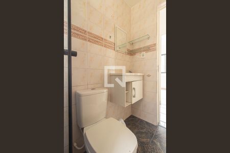 Apartamento para alugar com 58m², 3 quartos e 2 vagas Apartamento para alugar com 58m², 3 quartos e 2 vagasBanheiro
