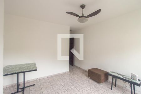 Sala de apartamento para alugar com 3 quartos, 58m² em Campo Grande, Rio de Janeiro