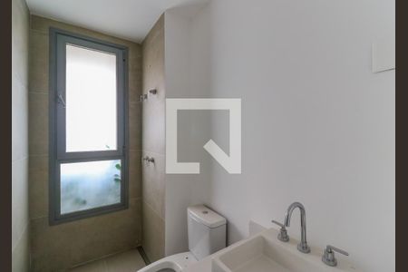 Apartamento à venda com 197m², 3 quartos e 3 vagasBanheiro da Suíte 2