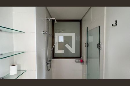Apartamento para alugar com 54m², 1 quarto e 1 vaga Apartamento para alugar com 54m², 1 quarto e 1 vagaBanheiro da Suíte